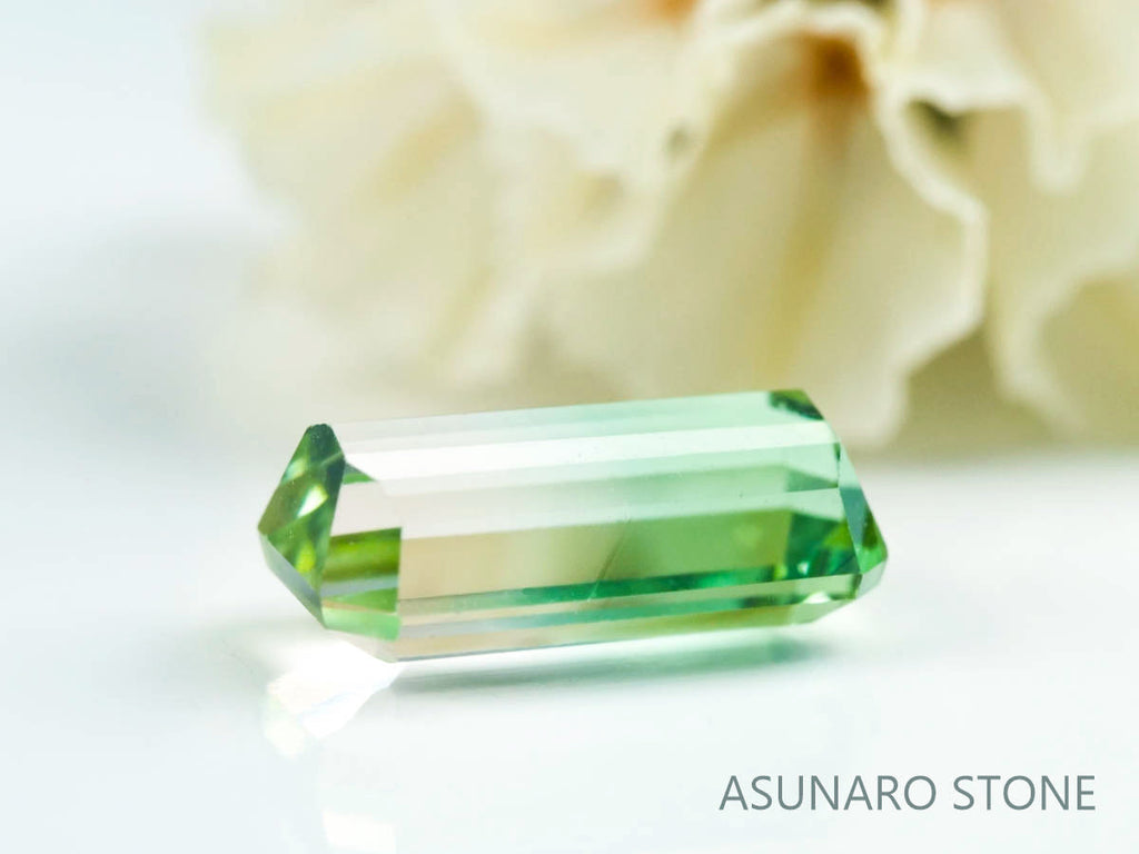 バイカラートルマリン　エメラルドカット　ルワンダ産　　1.18ct【220804-765】