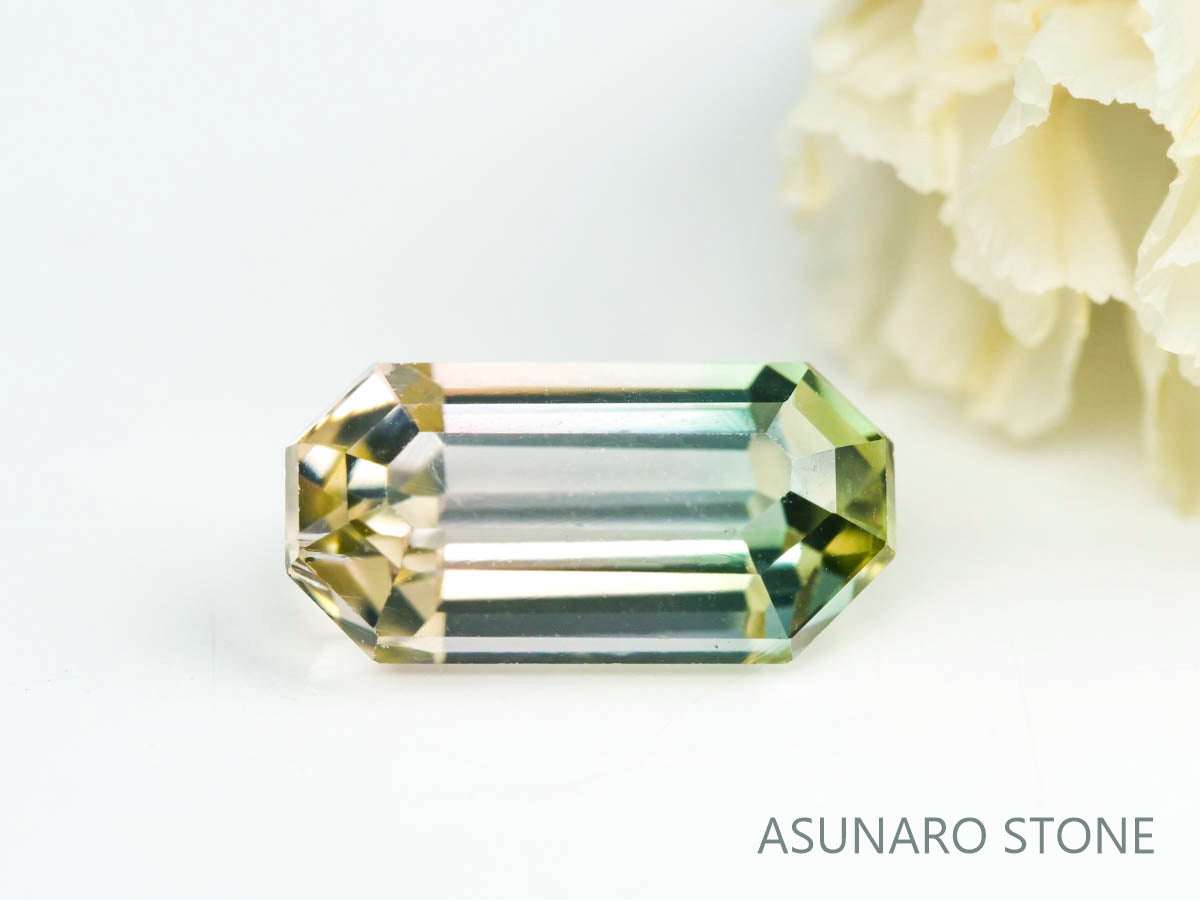 バイカラートルマリン　エメラルドカット　ルワンダ産　　1.41ct【220804-766】