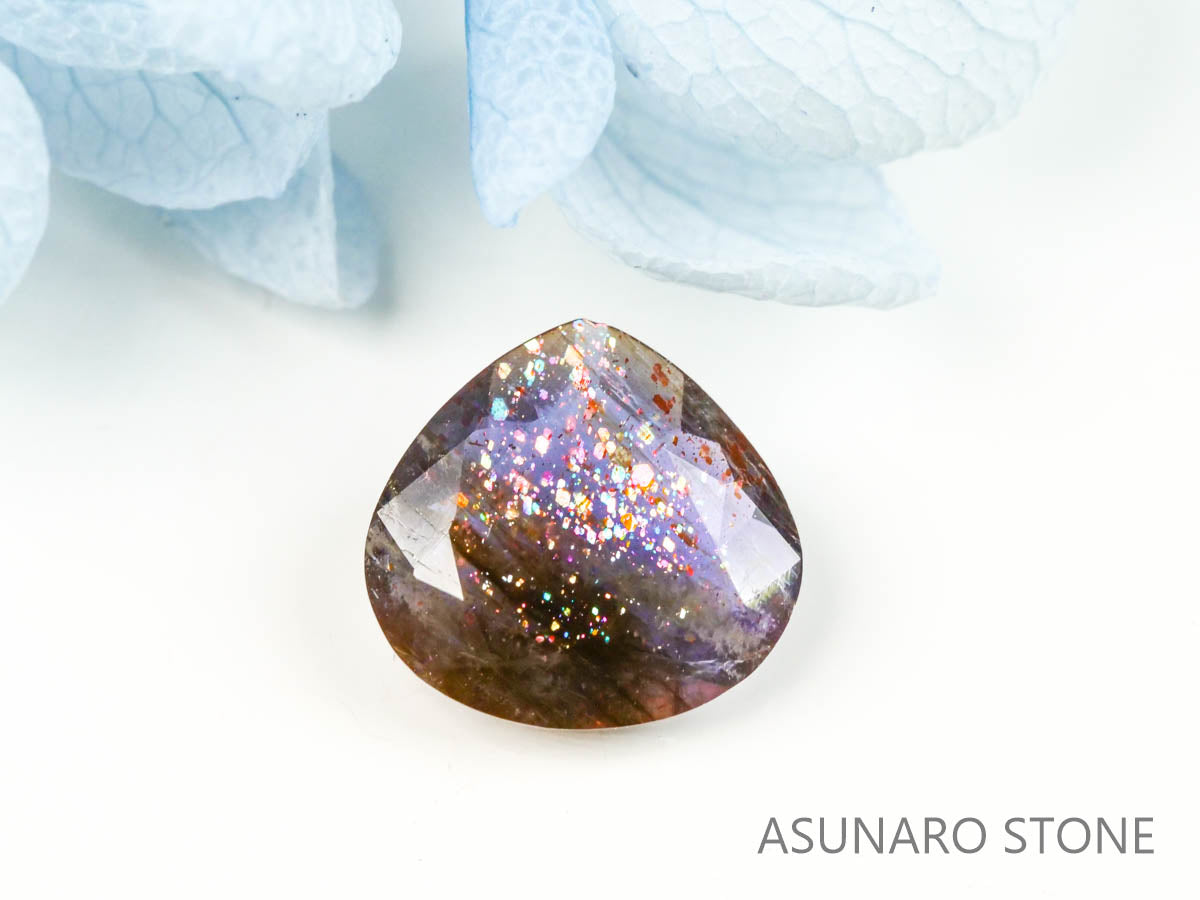 ブラッドショットアイオライト　マロンカット 　インド産　　1.52ct【220728-997】