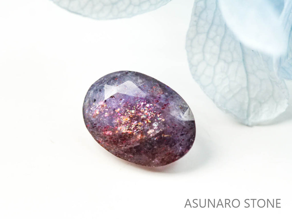 ブラッドショットアイオライト　オーバルカット 　インド産　　0.67ct【220728-998】