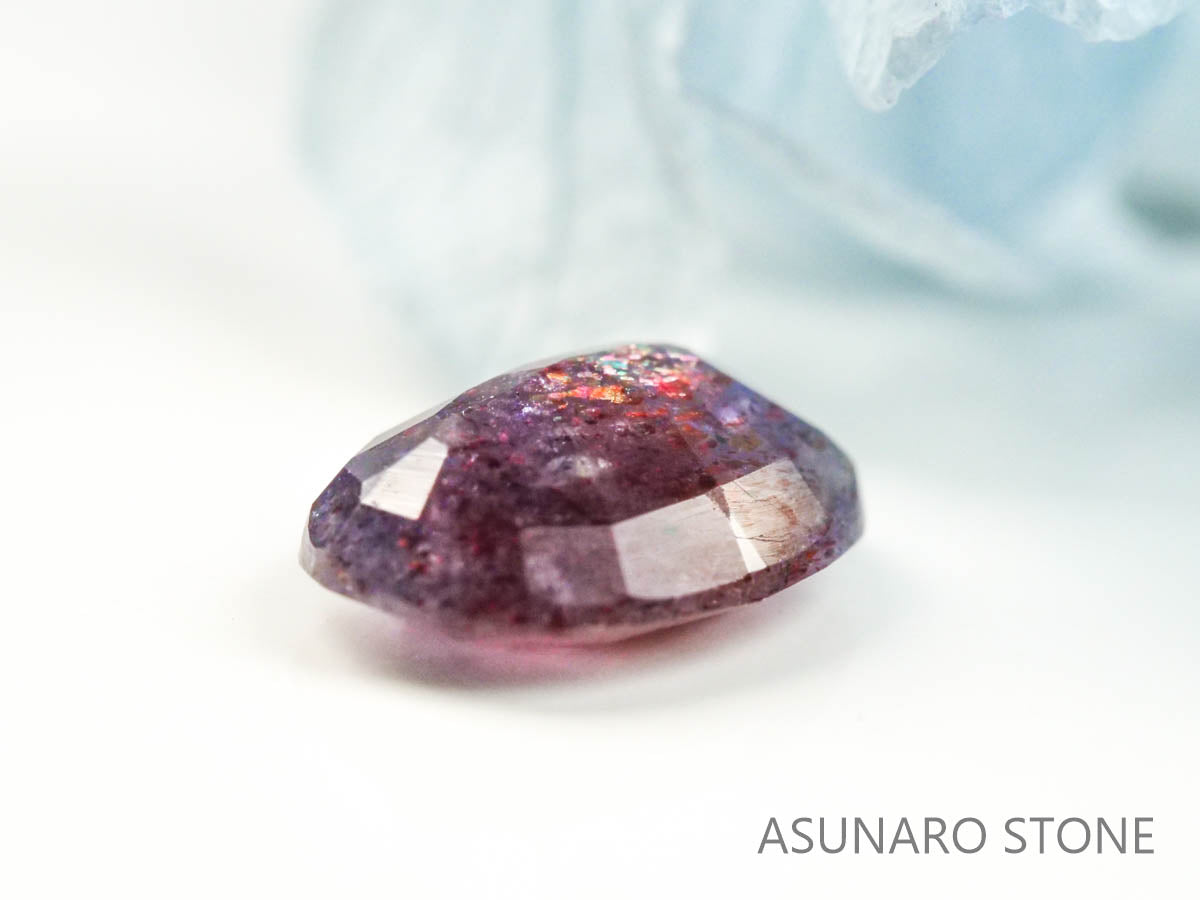 ブラッドショットアイオライト　オーバルカット 　インド産　　0.67ct【220728-998】