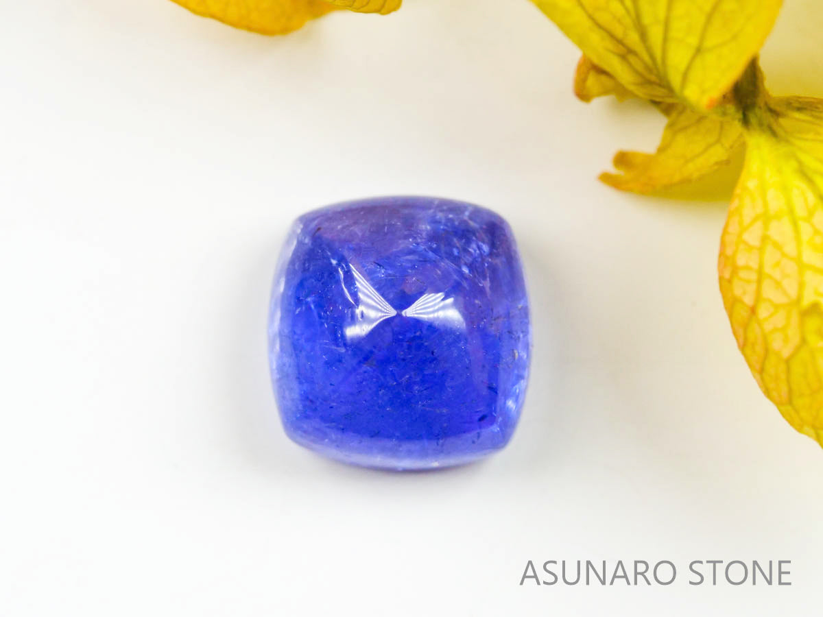 タンザナイト  シュガーローフカット　タンザニア産　　2.91ct【220803-1004】