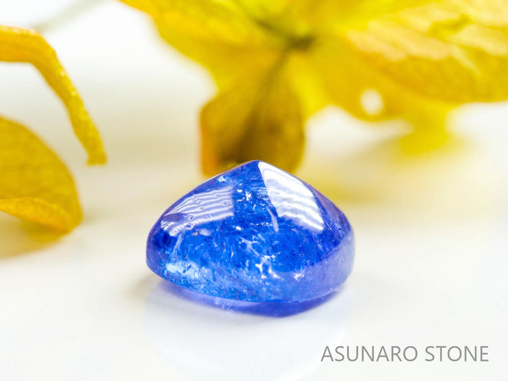 タンザナイト  シュガーローフカット　タンザニア産　　2.91ct【220803-1004】