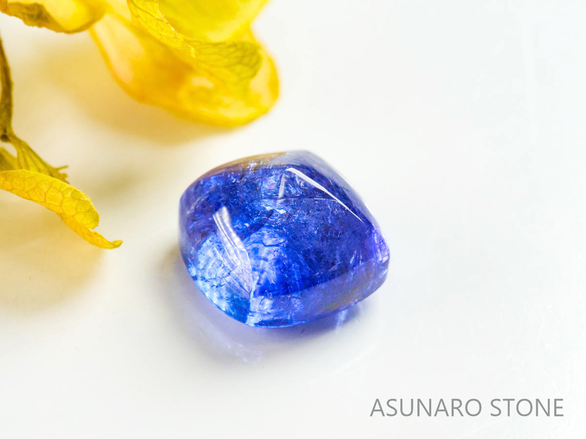 タンザナイト  シュガーローフカット　タンザニア産　　4.88ct【220803-1006】