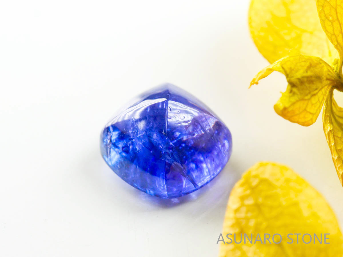 タンザナイト  シュガーローフカット　タンザニア産　　3.63ct【220803-1007】