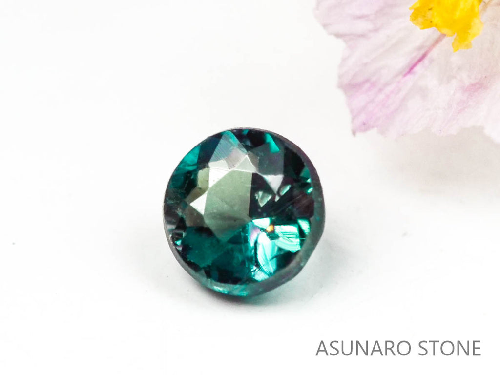 アレキサンドライト　ラウンドカット　 ブラジル産　0.10ct【220801-1009】