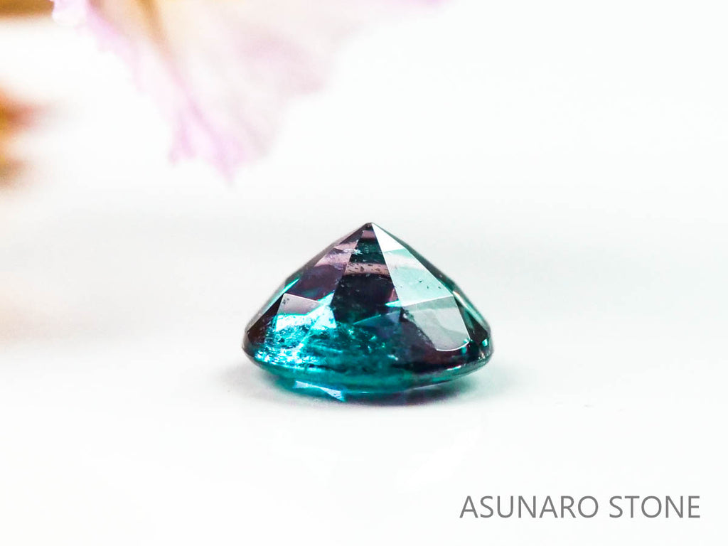 アレキサンドライト　ラウンドカット　 ブラジル産　0.09ct【220801-1010】