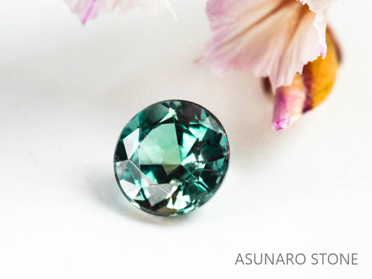アレキサンドライト　ラウンドカット　 ブラジル産　0.15ct【220801-1014】