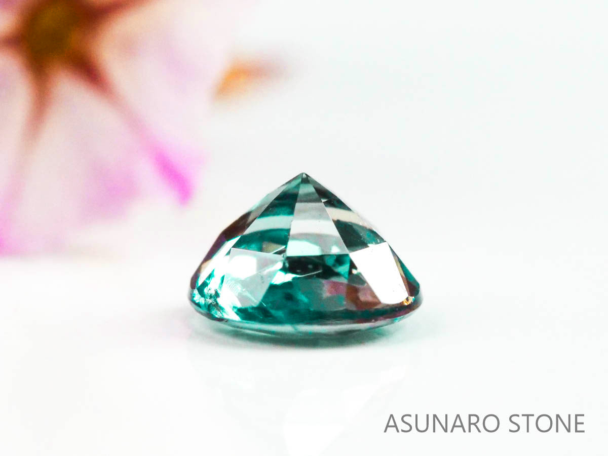 アレキサンドライト　ラウンドカット　 ブラジル産　0.15ct【220801-1014】