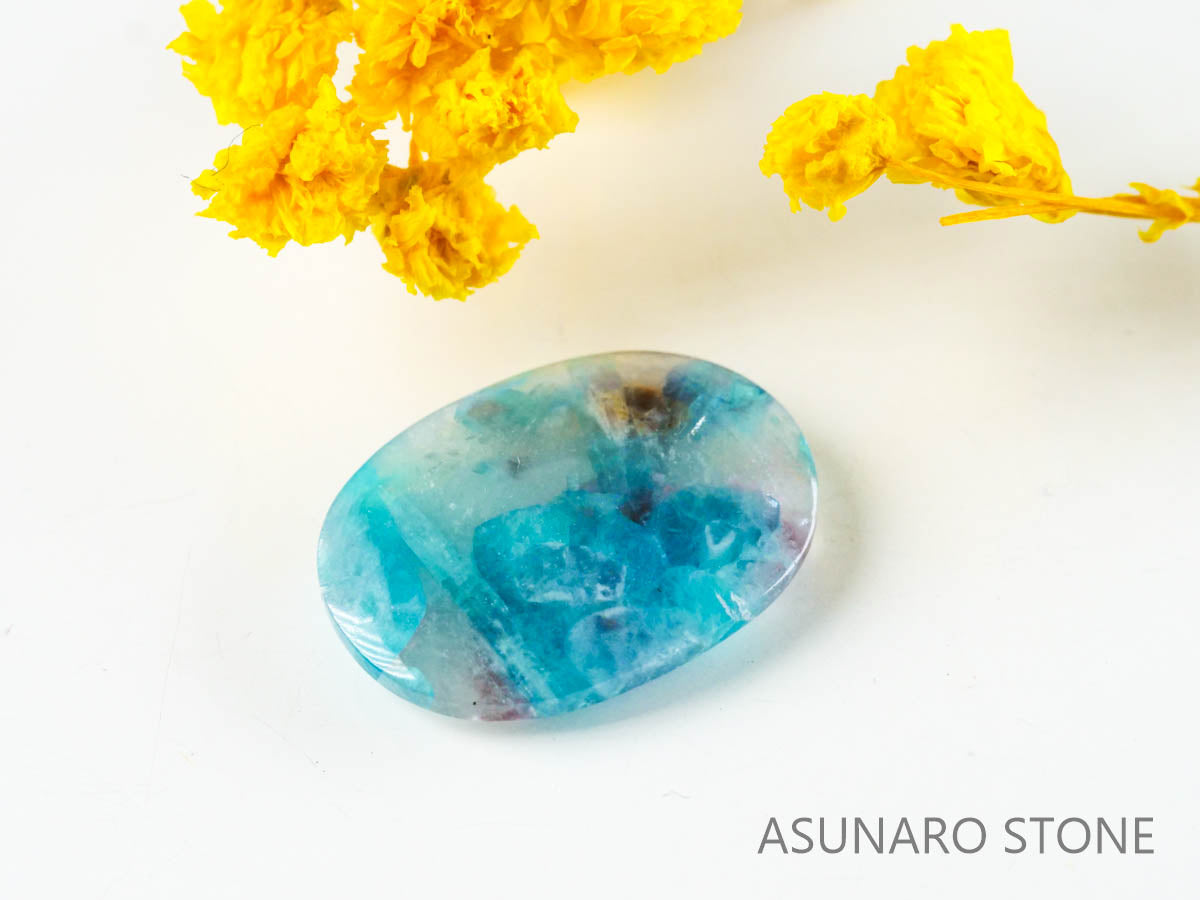 パライバトルマリンインクォーツ オーバル ブラジル産 4.22ct