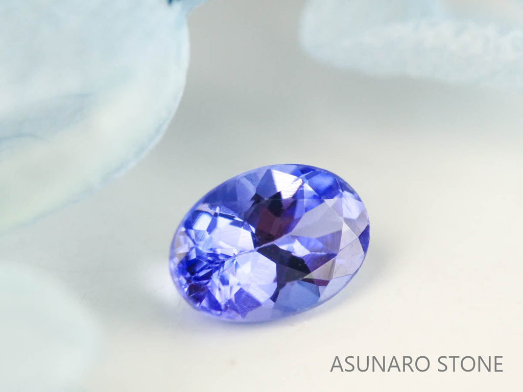 タンザナイト  オーバルカット　タンザニア産　　0.49ct【220818-1077】