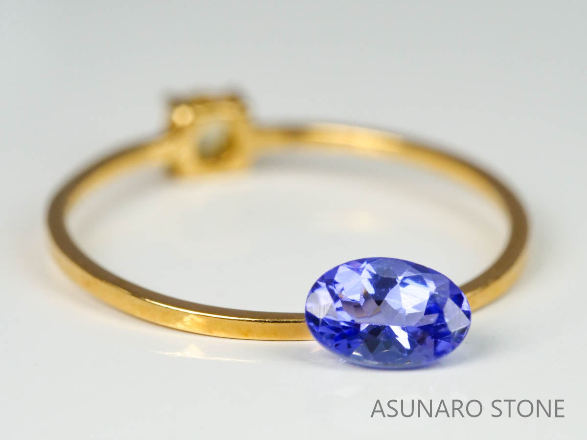 タンザナイト  オーバルカット　タンザニア産　　0.49ct【220818-1077】