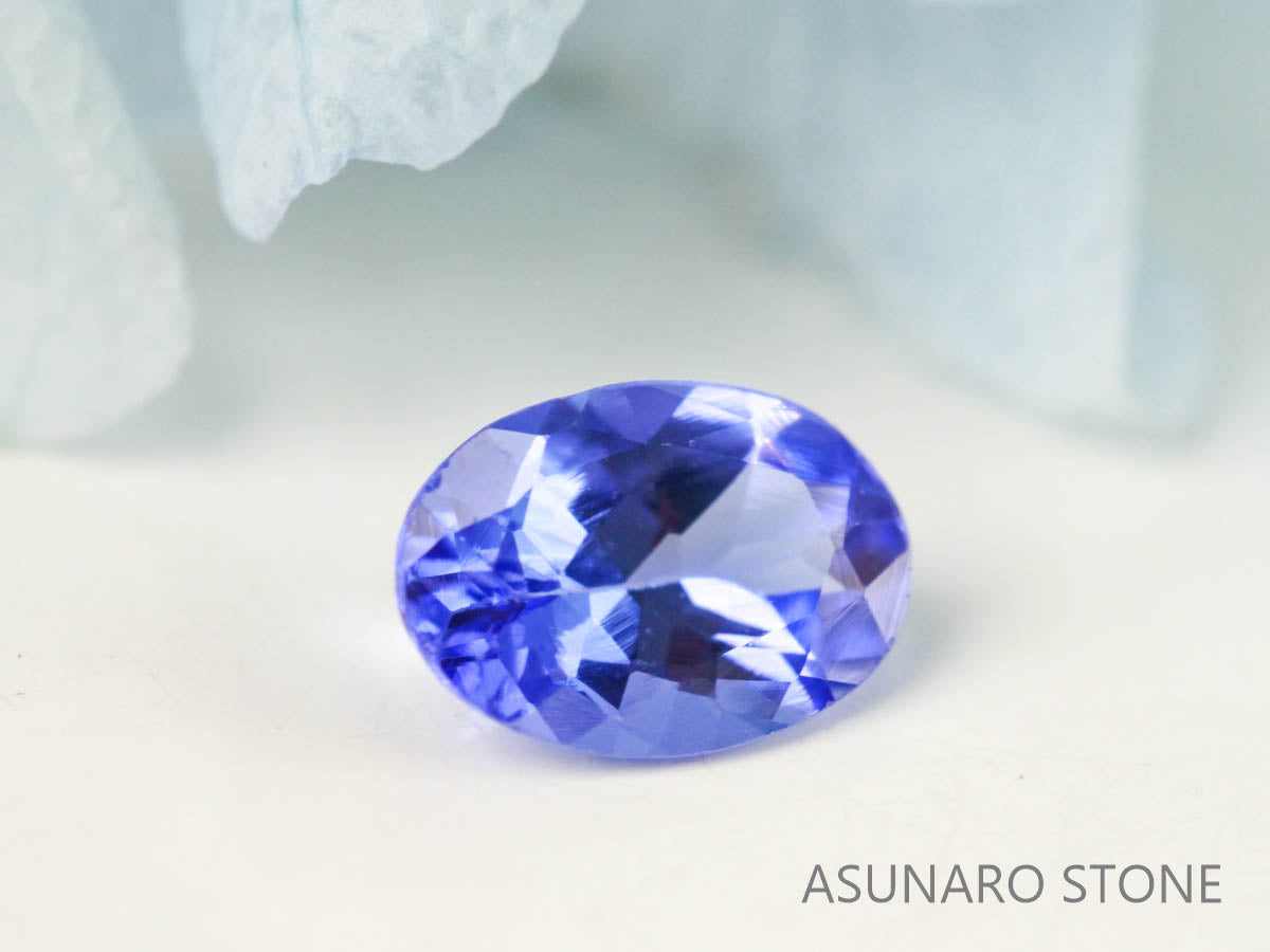 タンザナイト  オーバルカット　タンザニア産　　0.50ct【220818-1078】