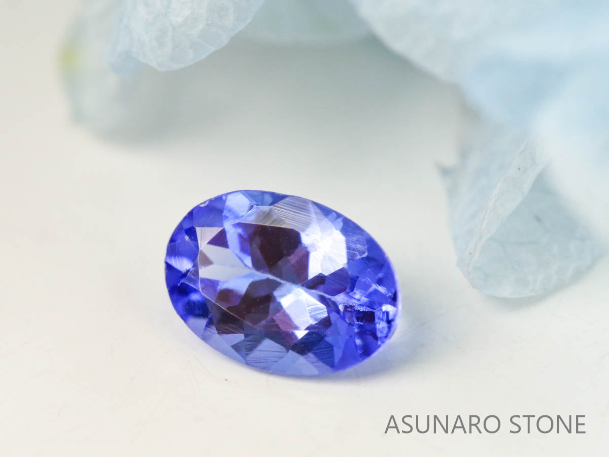 タンザナイト  オーバルカット　タンザニア産　　0.50ct【220818-1078】