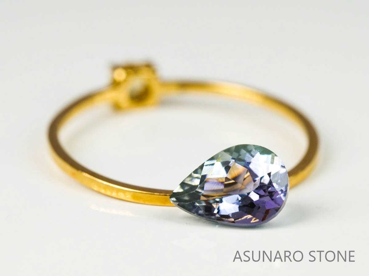 バイカラータンザナイト（ゾイサイト） ペアシェイプ　タンザニア産　　0.96ct【220818-1080】