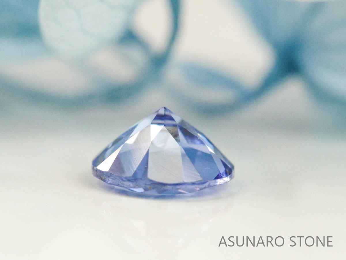 バイカラータンザナイト（ゾイサイト）  ラウンドカット　タンザニア産　　0.52ct【220818-1085】