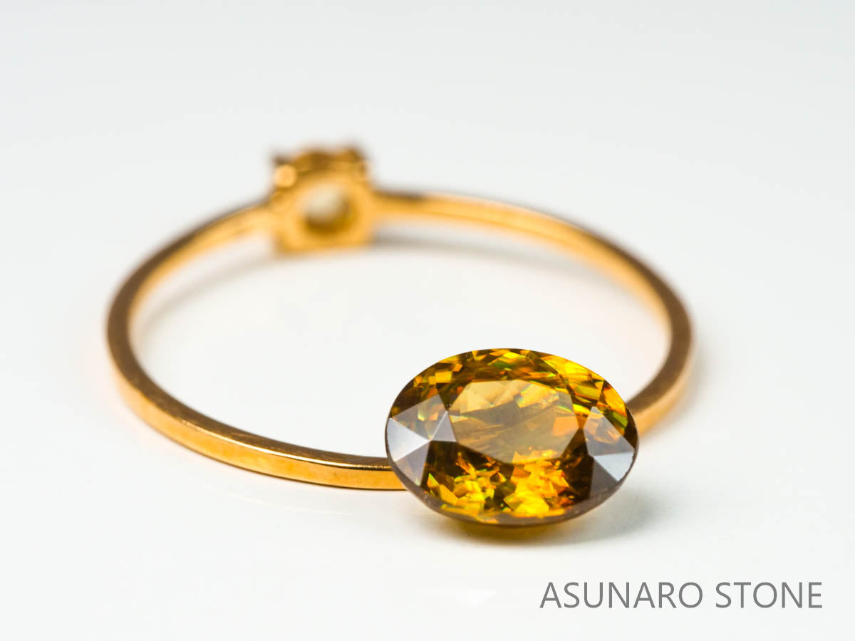 スフェーン　オーバルカット　マダガスカル産　1.23ct　【220825-1094】