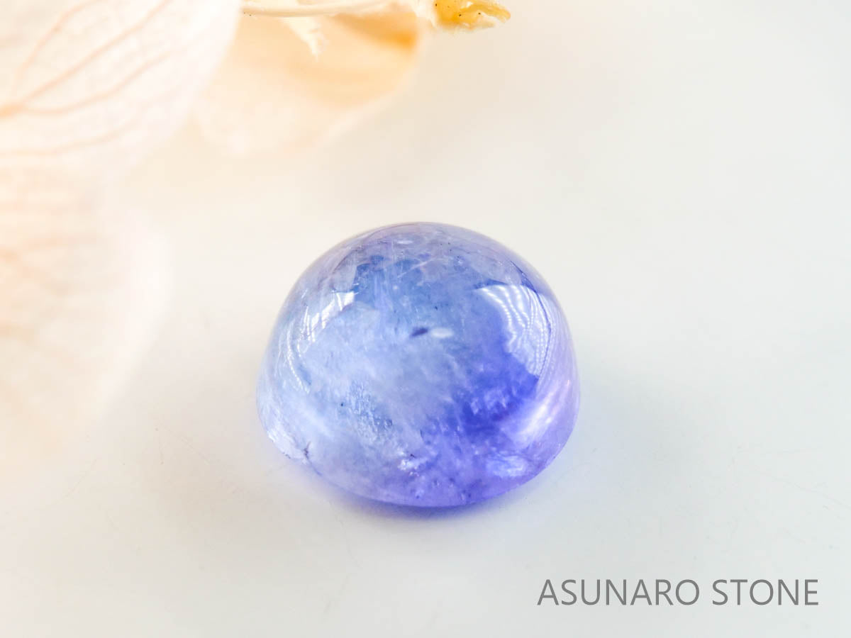 ゾイサイト（タンザナイト）  カボション　タンザニア産　　1.32ct【220826-1099】