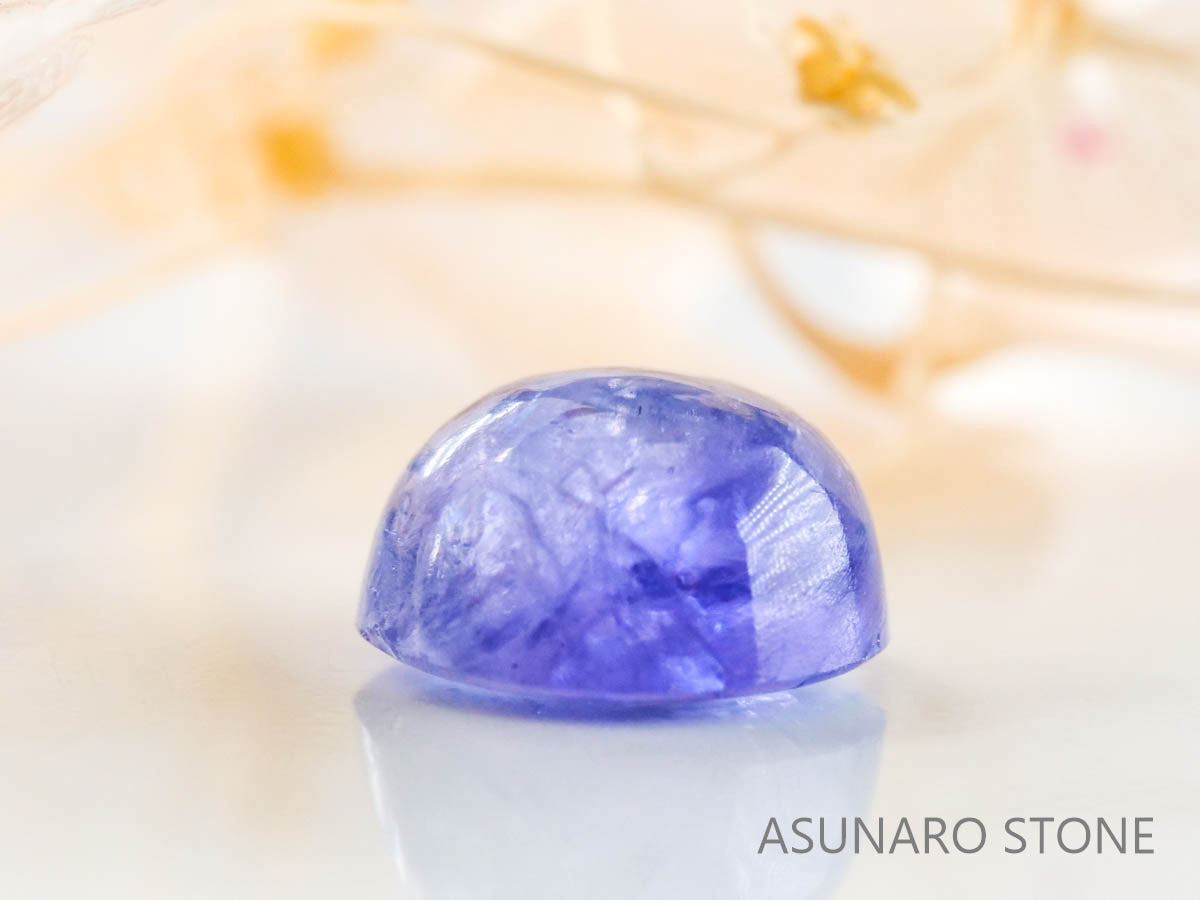 ゾイサイト（タンザナイト）  カボション　タンザニア産　　1.32ct【220826-1099】