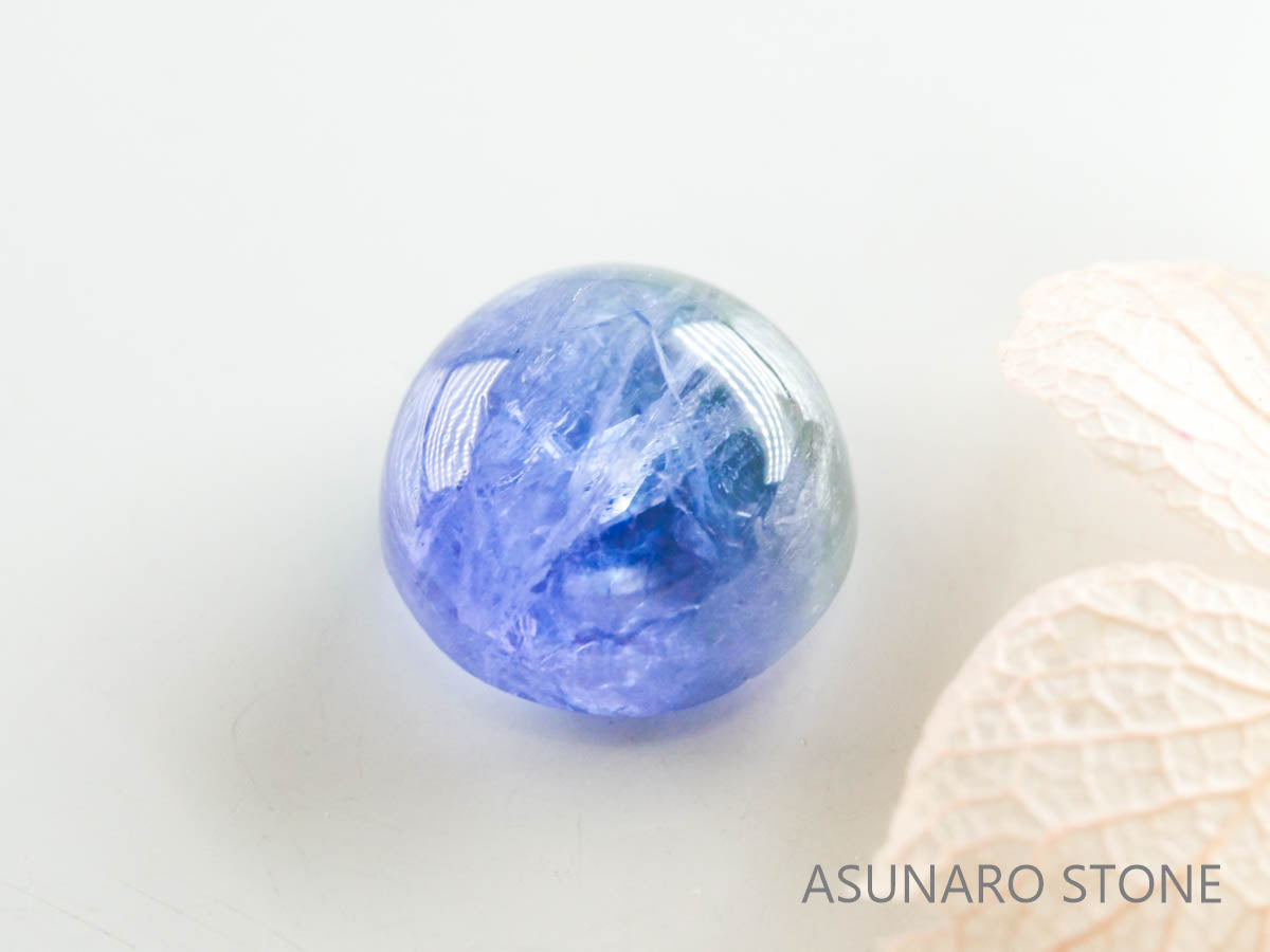 バイカラーゾイサイト（タンザナイト）  カボション　タンザニア産　　2.01ct【220826-1102】