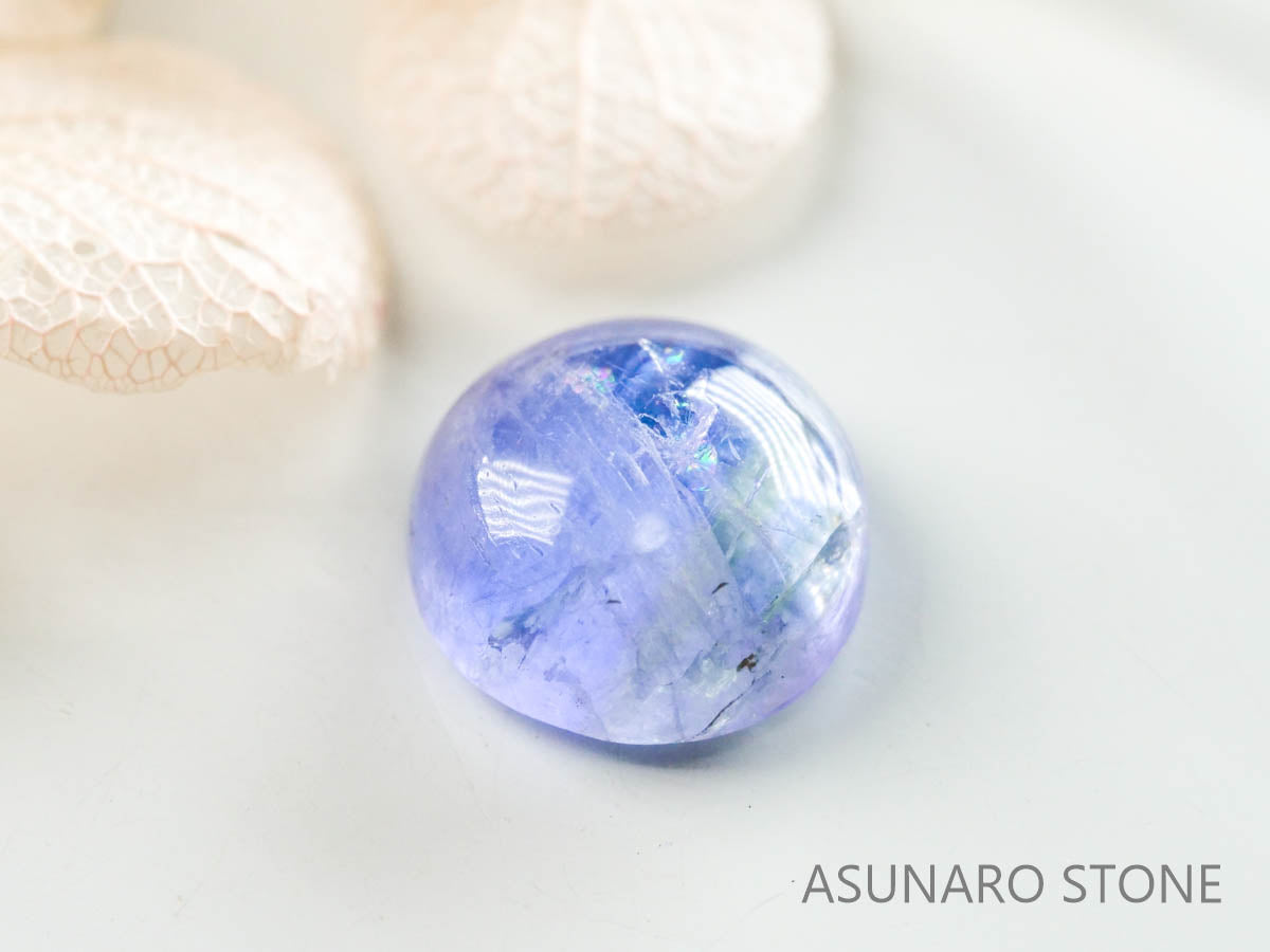 バイカラーゾイサイト（タンザナイト）  カボション　タンザニア産　　1.77ct【220826-1103】