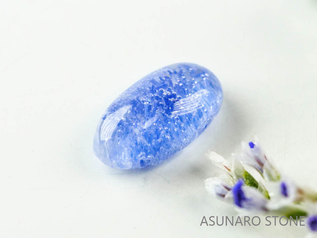 デュモルチェライトインクォーツ　カボション ブラジル産 　0.64ct 【220916-1107】