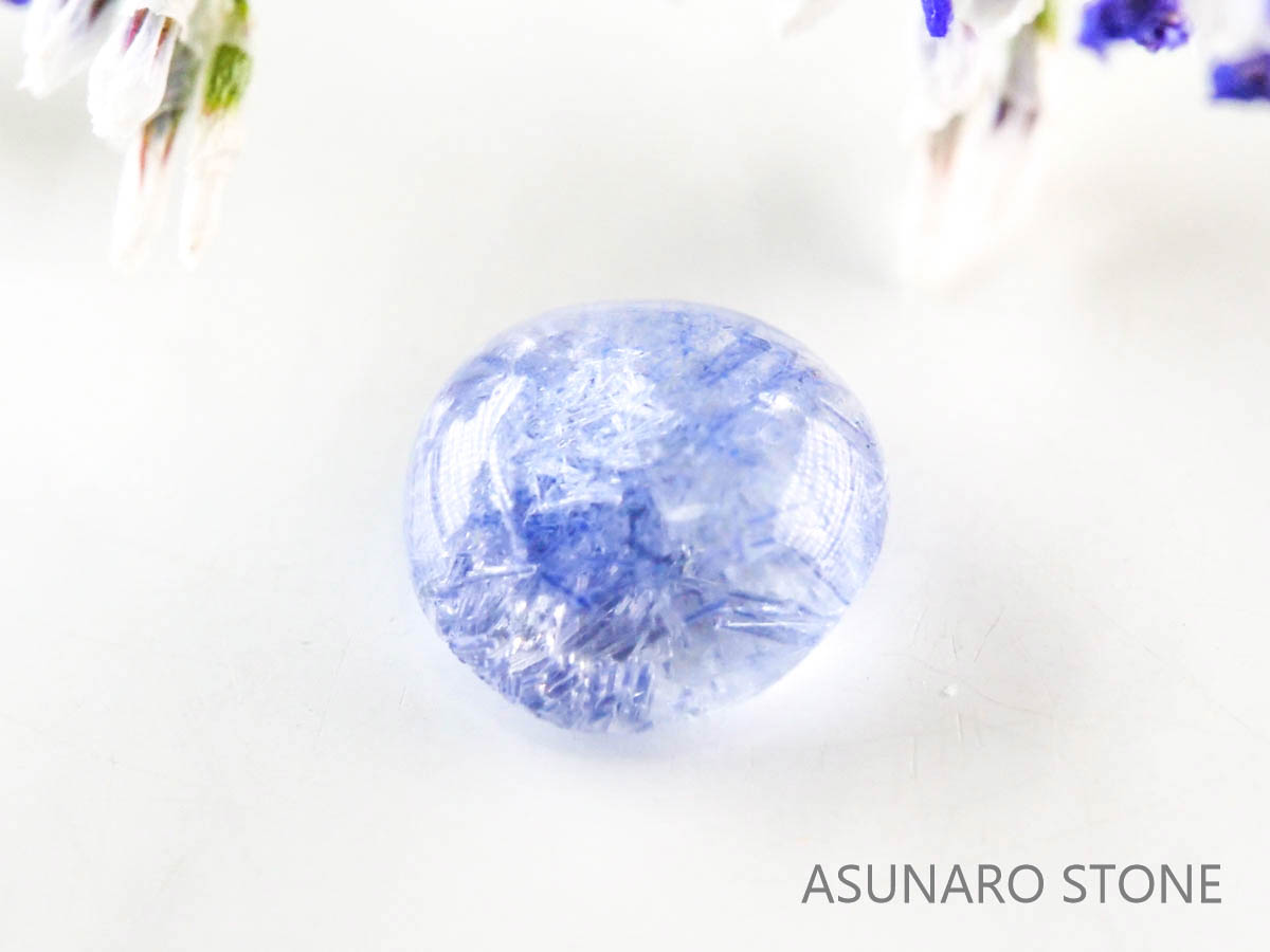 デュモルチェライトインクォーツ　カボション ブラジル産 　0.64ct 【220916-1115】