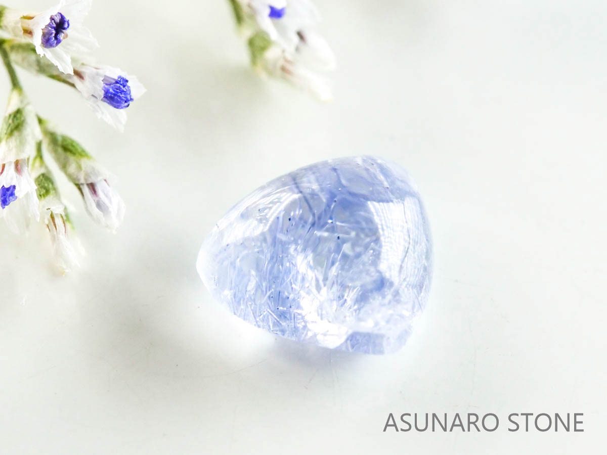 デュモルチェライトインクォーツ　カボション 　ブラジル産 　0.79ct 【220916-1126】