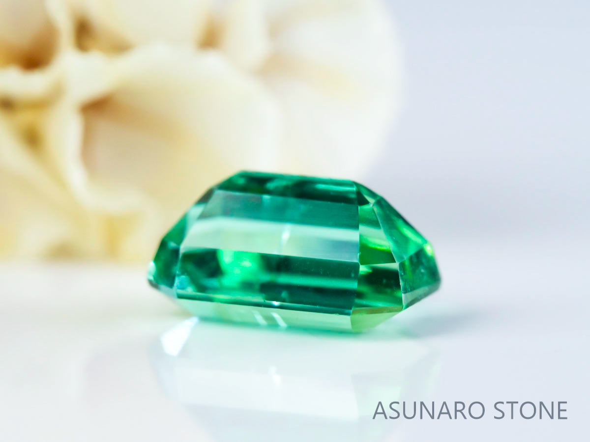 ブルーグリーントルマリン 　エメラルドカット 　アフガニスタン産 1.24ct　【221109-1137】