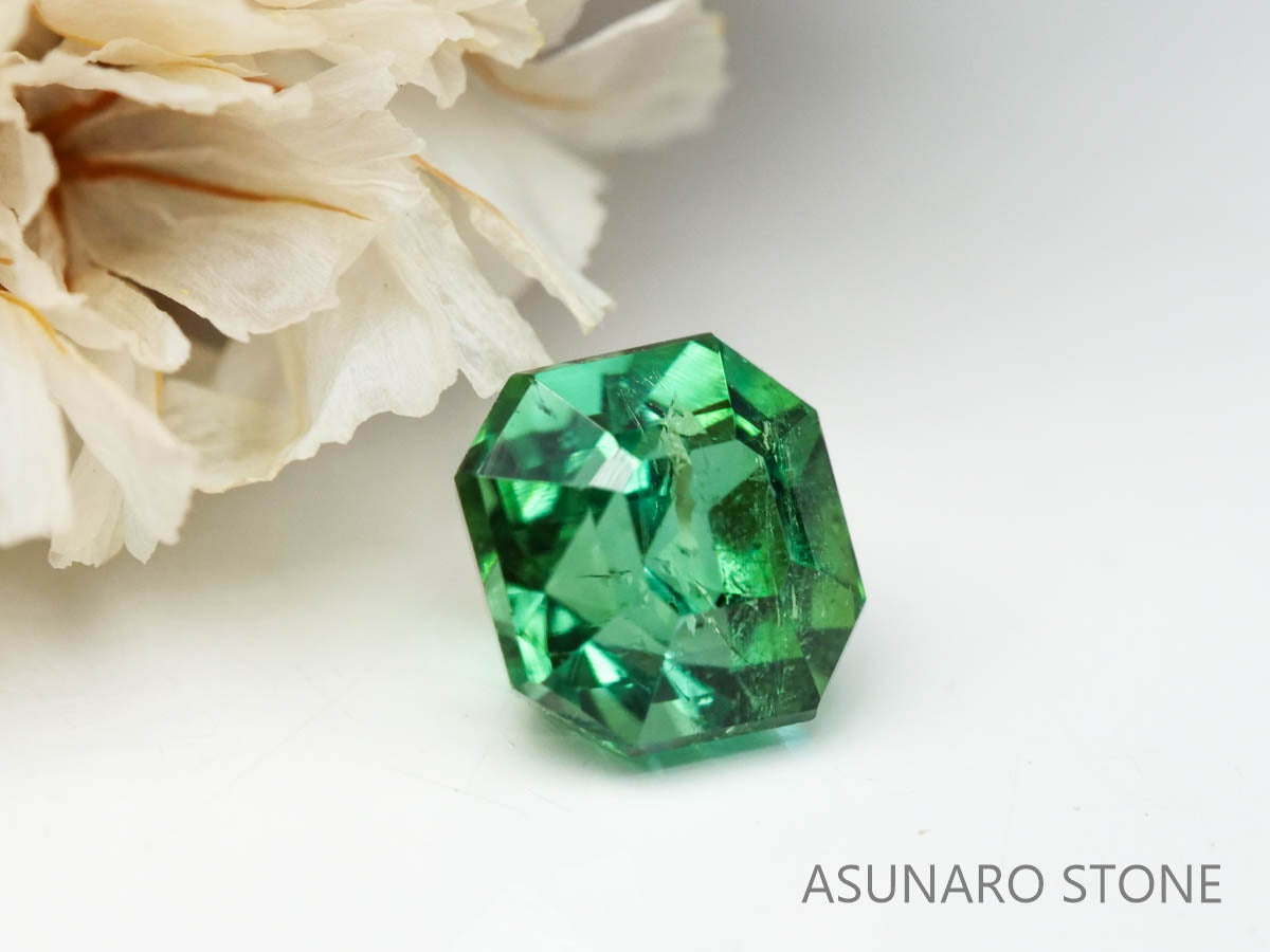 ブルーグリーントルマリン 　アッシャーカット 　アフガニスタン産 　0.79ct　【221109-1141】