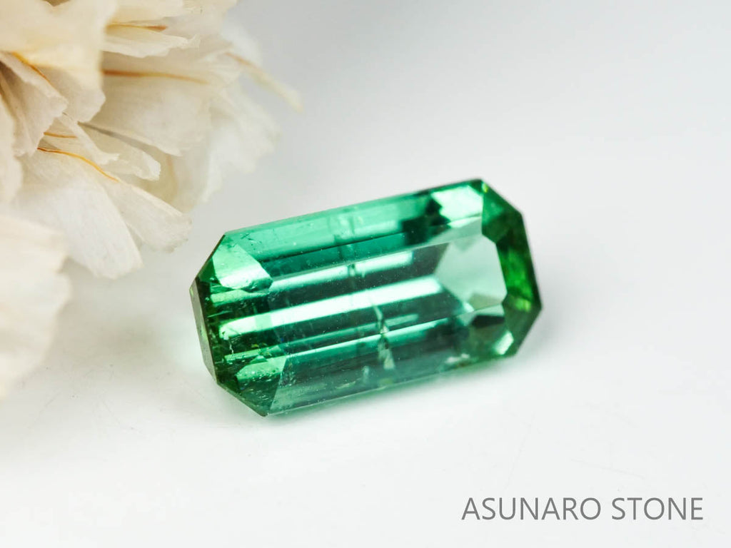 ブルーグリーントルマリン 　エメラルドカット 　アフガニスタン産 　1.65ct　【221109-1142】