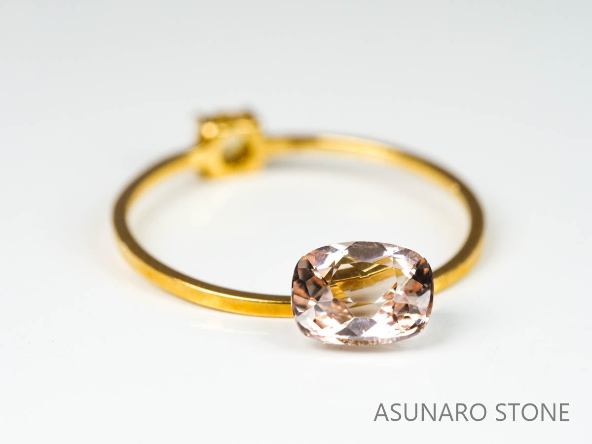 モルガナイト クッションカット　ブラジル産　0.82ct　【220928-1148】