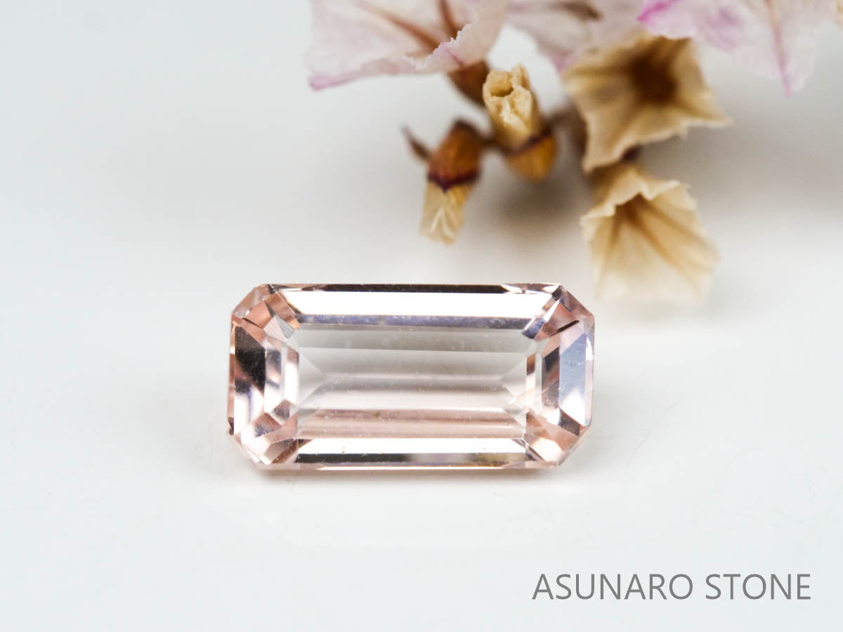 モルガナイト（ナイジェリア産） IRODORI STONE