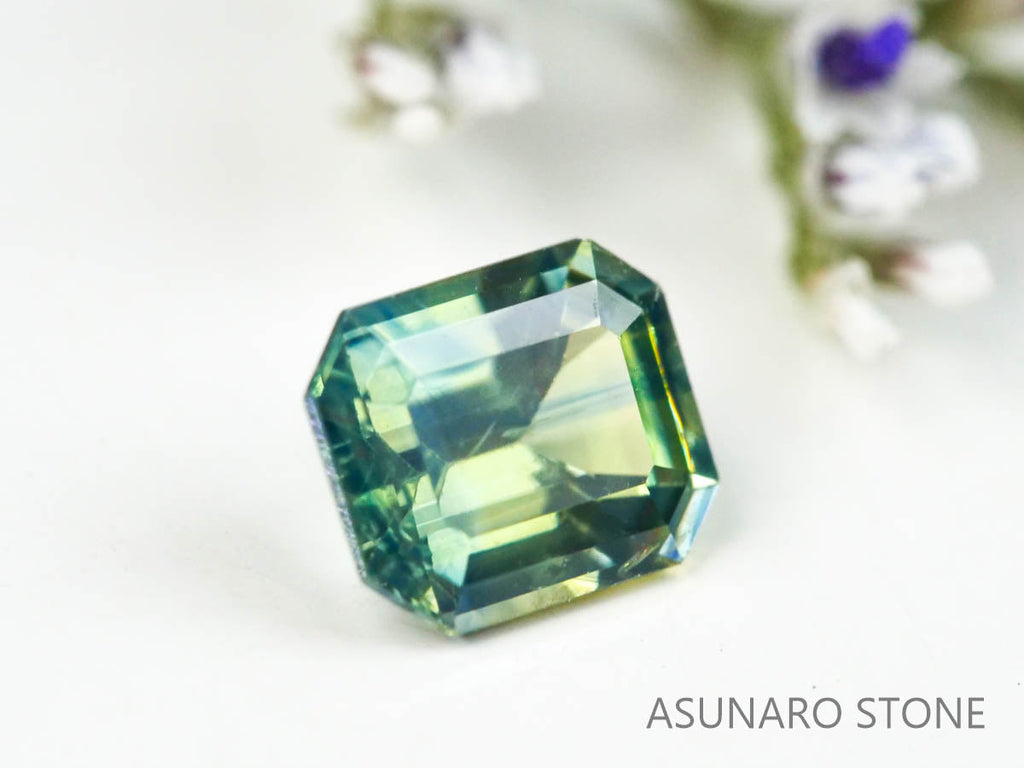 バイカラーサファイア 　エメラルドカット　 スリランカ産　0.48ct【221017-1153】