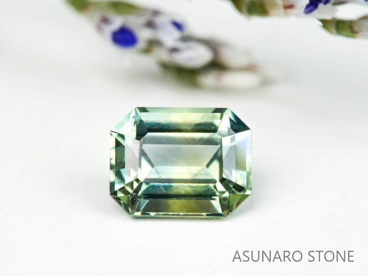 バイカラーサファイア 　エメラルドカット　 スリランカ産　0.50ct【221017-1156】