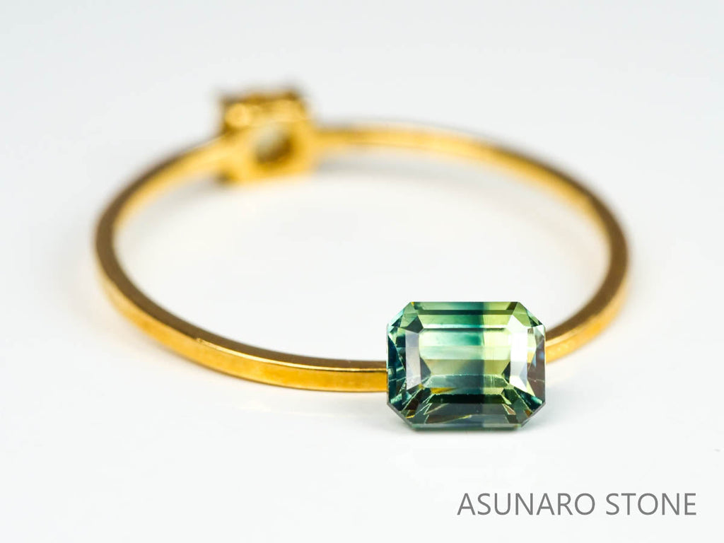 バイカラーサファイア 　エメラルドカット　 スリランカ産　0.73ct【221017-1157】