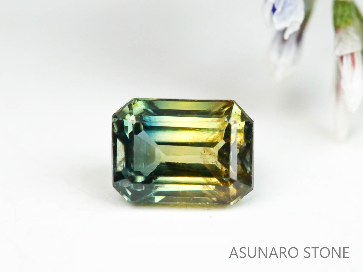 バイカラーサファイア エメラルドカット スリランカ産 0.27ct【221017