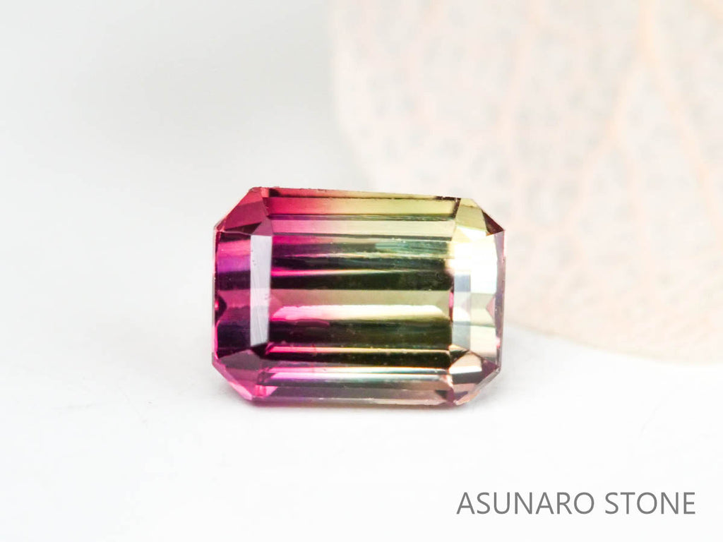 バイカラーサファイア 　エメラルドカット　 スリランカ産　0.34ct【221017-1171】