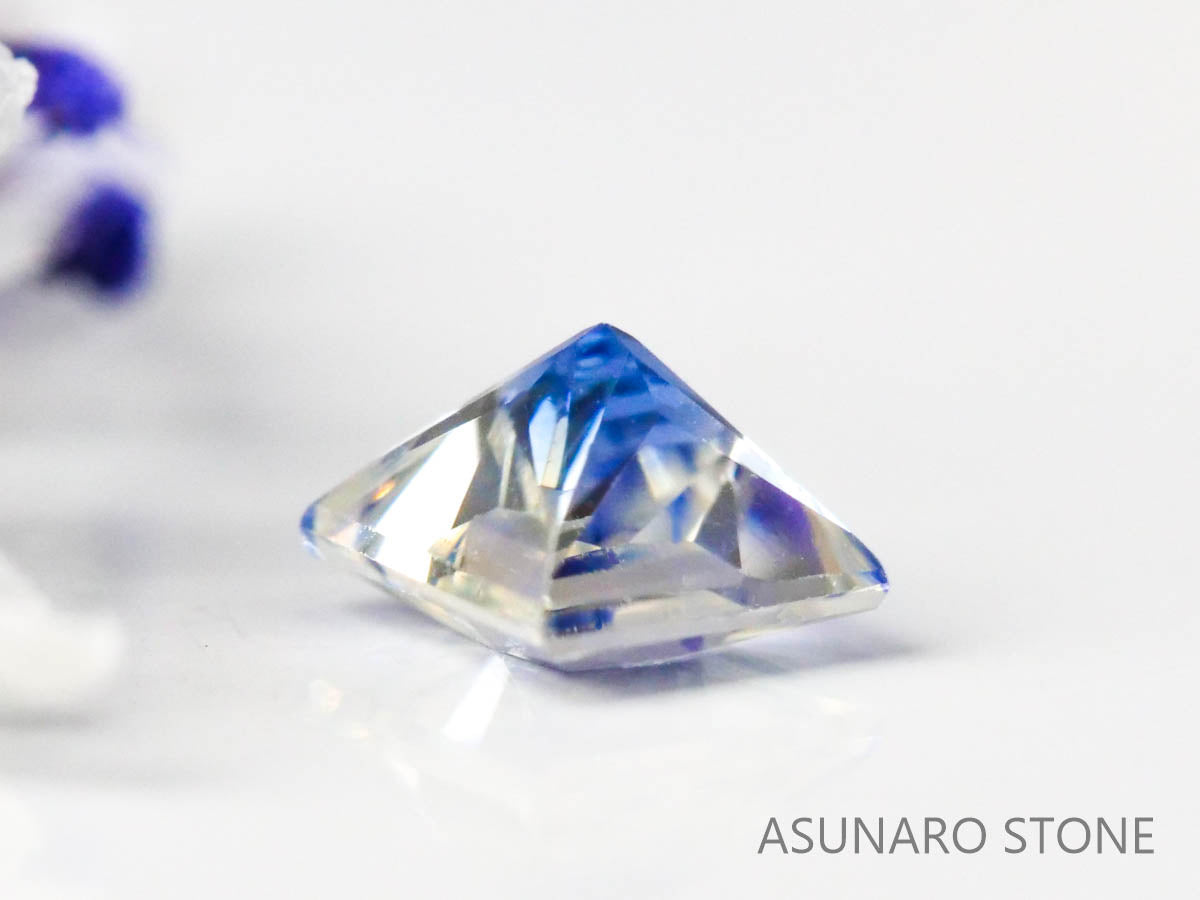 バイカラーサファイア 　プリンセスカット　 スリランカ産　0.19ct【221017-1172】