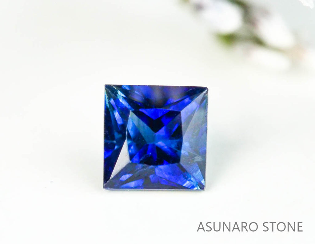 バイカラーサファイア 　プリンセスカット　 スリランカ産　0.24ct【221017-1175】