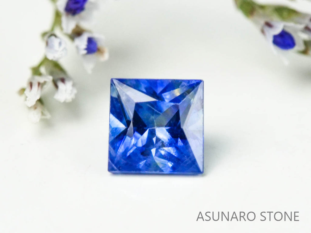 バイカラーサファイア 　プリンセスカット　 スリランカ産　0.38ct【221017-1176】