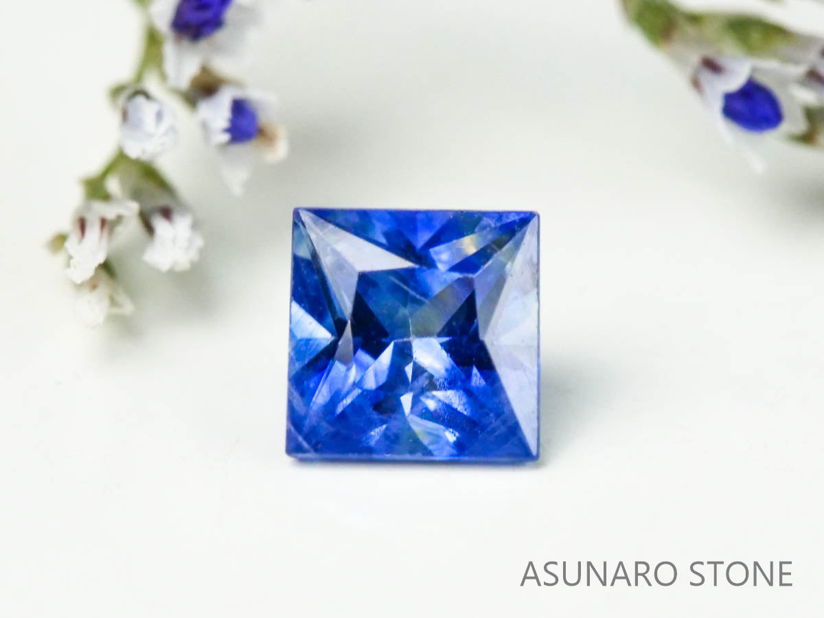 バイカラーサファイア 　プリンセスカット　 スリランカ産　0.38ct【221017-1176】