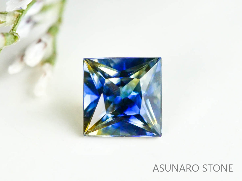 バイカラーサファイア 　プリンセスカット　 スリランカ産　0.38ct【221017-1179】
