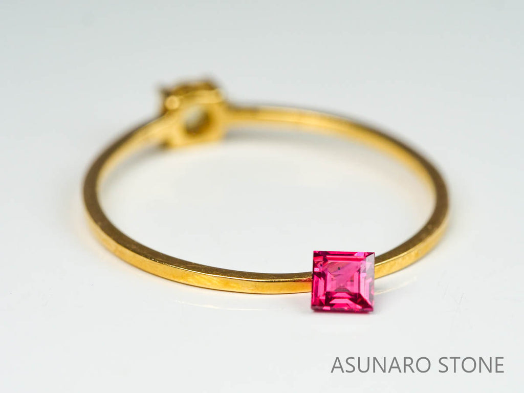 ホットピンクスピネル 　スクエアカット　スリランカ産　0.17ct　【220926-1190】