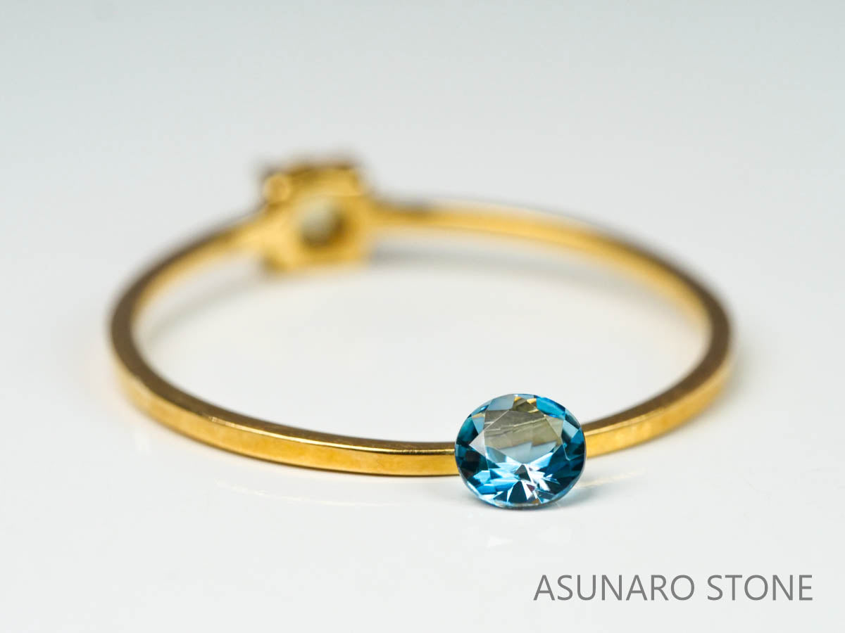 サンタマリアアクアマリン  ラウンドカット　ブラジル・タトゥー鉱山産　0.09ct【221021-1195】