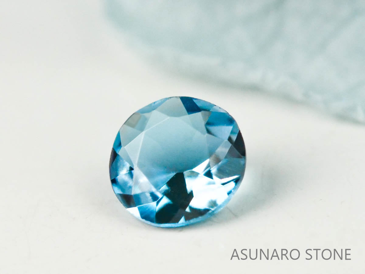 サンタマリアアクアマリン ラウンドカット ブラジル・タトゥー鉱山産　0.07ct【221021-1197】