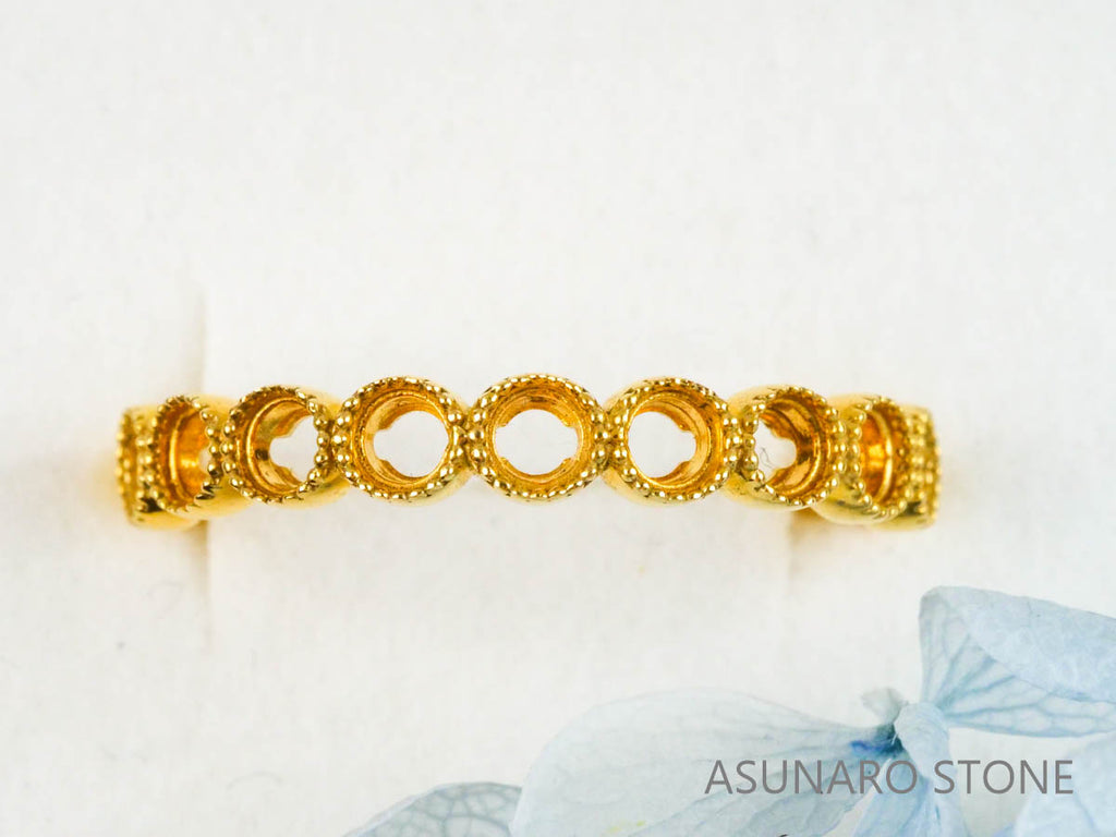 【お仕立て用】空枠番号：3679C　2.5mm用　リング枠　ハーフエタニティ【オーダージュエリー用】hpv