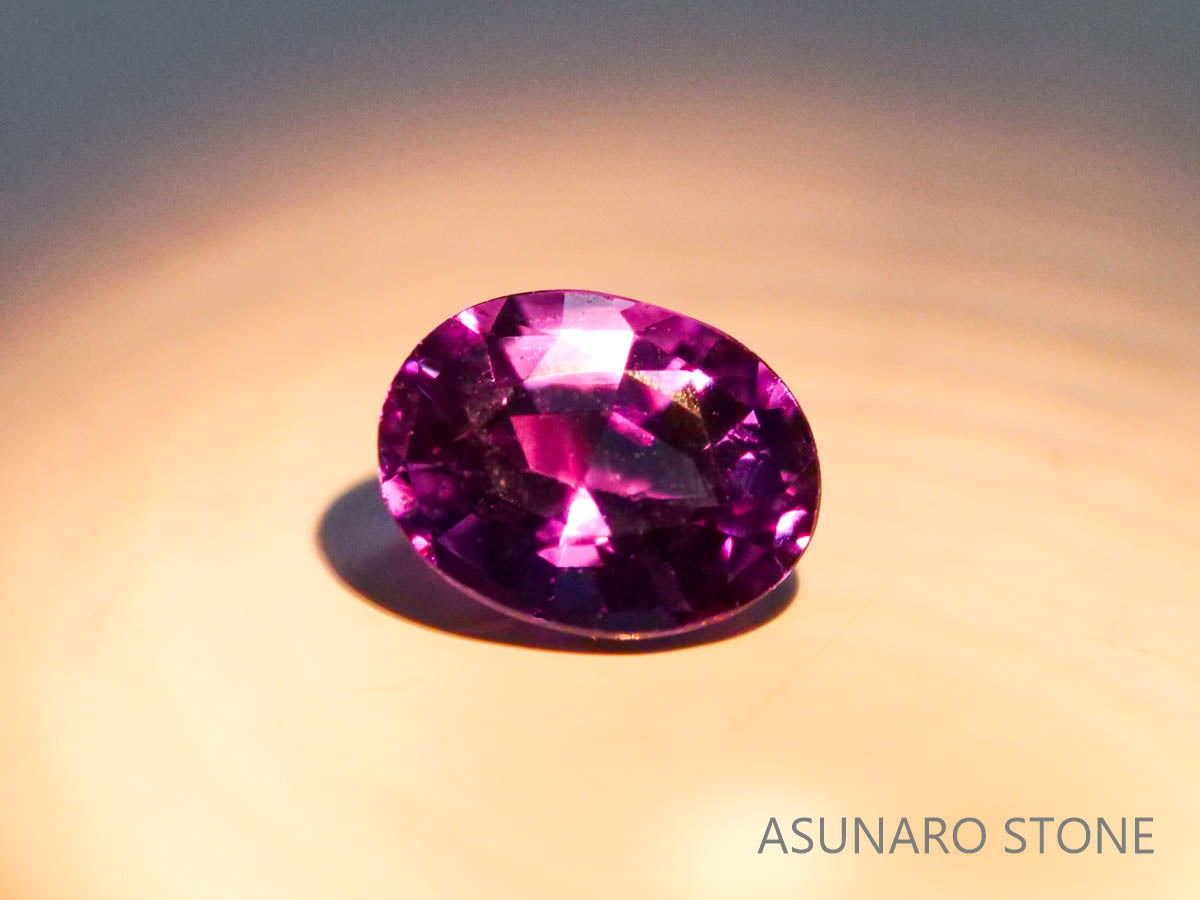 アレキサンドライト　オーバルカット　 ブラジル産　0.28ct【221026-1227】