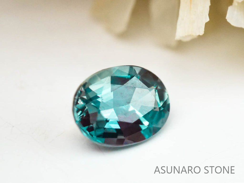 アレキサンドライト　オーバルカット　 ブラジル産　0.17ct【221026-1229】