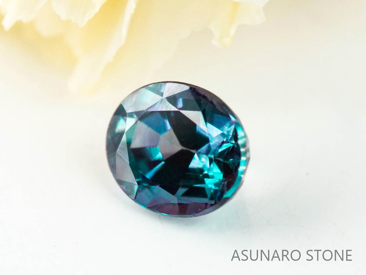 アレキサンドライト　オーバルカット　 ブラジル産　0.27ct【221026-1230】